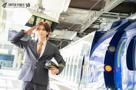 人気ストリーマー「キミトス」、南海・難波駅の特別駅