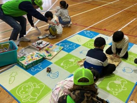 午前7時からの小学校見守り事業　ベスト育児制度賞を
