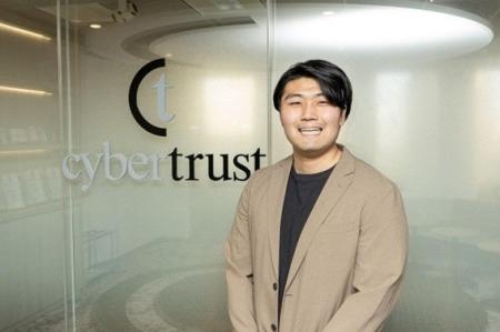 サイバートラスト、「信頼性の高い本人確認」と「電子