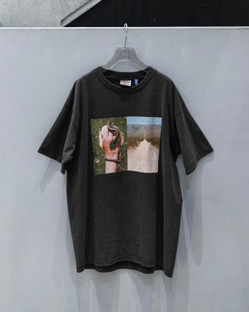 フォトグラファー5名との数量限定スペシャルTシャツを