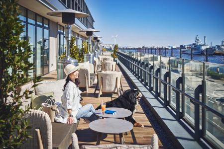 【インターコンチネンタル横浜Pier 8】レストラン＆バ