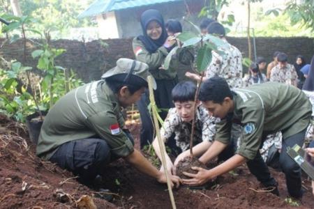 5/11(月)~5/13(水)インドネシアの高校生ら15名が 5/11(月)~5/13(水)インドネシアの高校生ら15名が