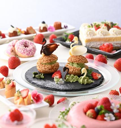 【リーガロイヤルホテル広島】苺がテーマのスイーツビ