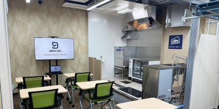 店舗メンテナンス技術者のスキルアップ拠点「BRICK研 店舗メンテナンス技術者のスキルアップ拠点「BRICK研