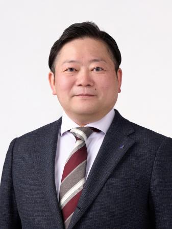 過去1400名以上の企業リーダーを輩出 & 事業承継の現 過去1400名以上の企業リーダーを輩出 & 事業承継の現