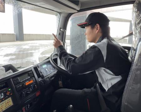 外国人特定技能人材が当社初となる単独乗務を開始　人