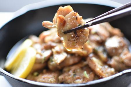 佐賀県のブランド鶏「ありたどり」を使用した新返礼品 佐賀県のブランド鶏「ありたどり」を使用した新返礼品