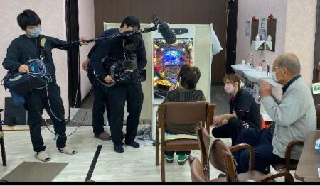 NHK前橋で紹介、福祉現場から新たな機能訓練器具が誕 NHK前橋で紹介、福祉現場から新たな機能訓練器具が誕