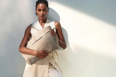 BOSSウィメンズウェアPOP-UP STORE伊勢丹新宿店にて期 BOSSウィメンズウェアPOP-UP STORE伊勢丹新宿店にて期