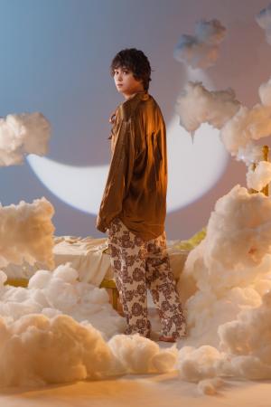 佐奈宏紀、1st写真集『夢中』が発売決定！「僕の頭の
