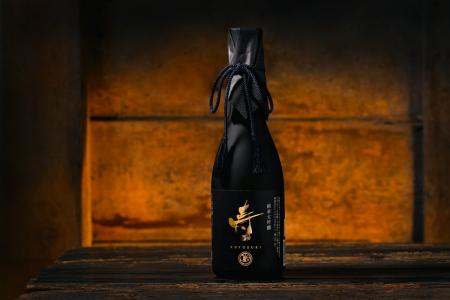 【前例のない日本酒】食用米を40%まで磨いた純米大吟