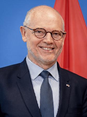 Serge Telle氏が医療法人社団HELENE 表参道ヘレネクリ Serge Telle氏が医療法人社団HELENE 表参道ヘレネクリ