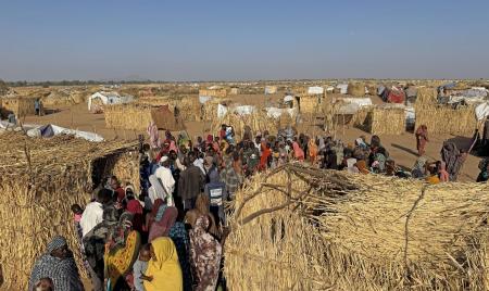 スーダン人道危機３年--最も大きな代償を払わされてい