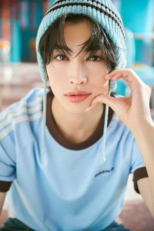 増子敦貴、さまざまな表情を詰め込んだ初の日めくりカ 増子敦貴、さまざまな表情を詰め込んだ初の日めくりカ