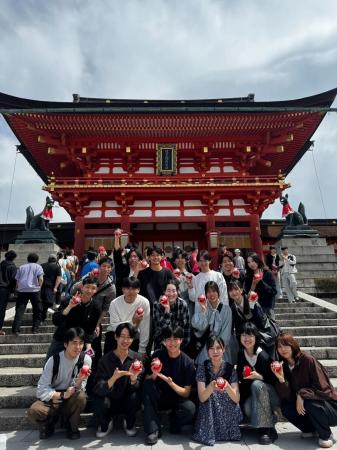 ギブクリエーション、26卒新入社員が京都・伏見稲荷大