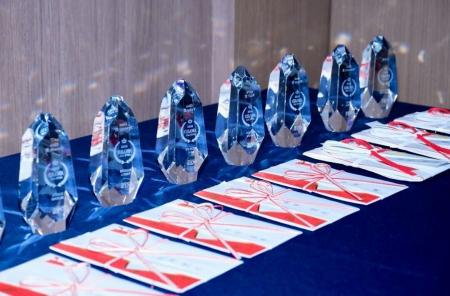 ギブクリエーション、第5期「GIVE ALL AWARD」で全社 ギブクリエーション、第5期「GIVE ALL AWARD」で全社