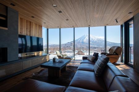 【市場レポート】50億円超を売り上げたH2 Christie's