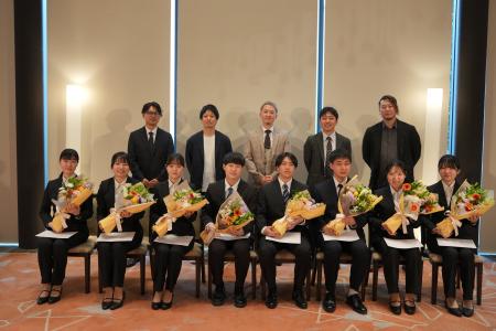 2026年入社式を開催。代表が贈った「自立・自律・独立