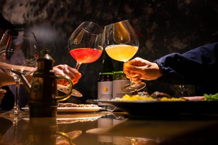 日本発ラグジュアリー・コンブチャメーカーのトラゲッ 日本発ラグジュアリー・コンブチャメーカーのトラゲッ