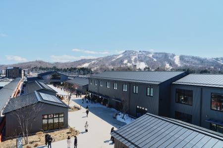 アクアイグニスが軽井沢初出店！軽井沢駅直結の新商業