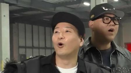 チョコプラ長田＆シソンヌ長谷川が約500台のカスタム