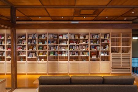 毎月1回、私設図書室の無料クーポンと文化通信社のお