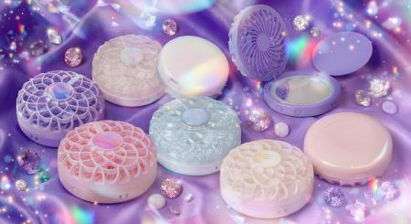 反則級に可愛い。まるで“あの頃憧れた魔法のコンパク