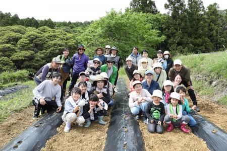 『久留女木の棚田×遠州織物プロジェクト』綿花の種ま