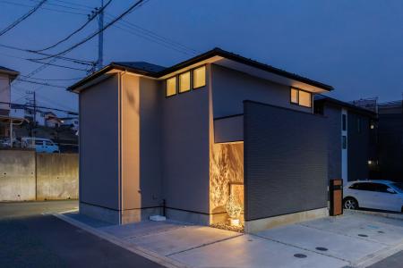 ヴィンテージが息づく家。伊勢原に誕生した、新しい暮