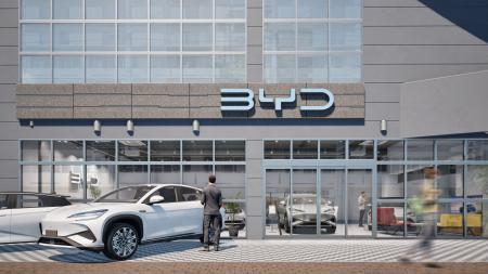 京都府初のBYD正規ディーラー店舗「BYD AUTO 京都四条