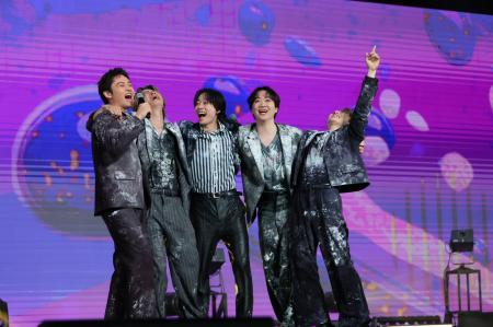 『コムドット 30時間パイから逃げ切れれば1億円！』番