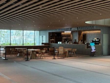 「OIMACHI TRACKS lounge」に多機能セルフレジ「TTG-M