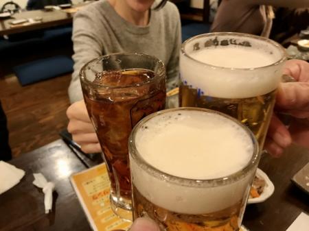 酒はなぜ高いのか。価格の相当部分を占める税の仕...