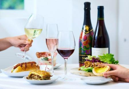 【阪神梅田本店】『ホットドッグ×フランスワイン』や