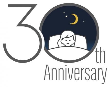 【スーパーホテル30周年】感謝を込めた記念ロゴと特設