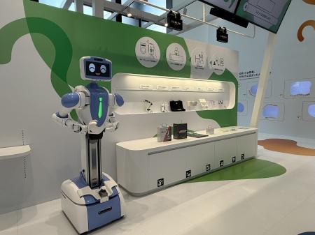 川崎重工のセミヒューマノイドロボット「Nyokkey」に