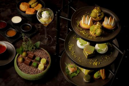 【アマン東京】「緑」の季節を楽しむ初夏のデザートメ