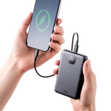 燃えにくい半固体電池を採用したモバイルバッテリーを