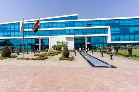 ヴァレオ、エジプト進出20周年を機に、カイロにAI開発