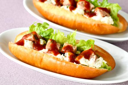 初夏の食欲を刺激する期間限定メニュー！「ポークカリ