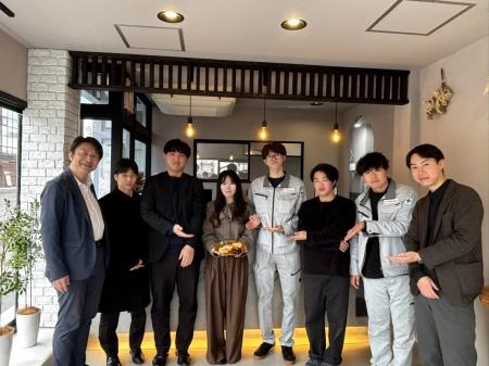 新入社員が店舗立ち上げに挑戦したスイーツ店「HALF T