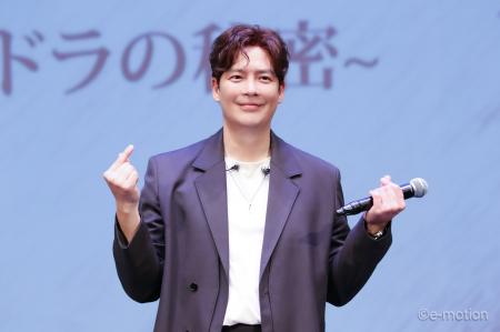 俳優カン・ウンタクが来日！ドラマ『夫婦スキャンダル