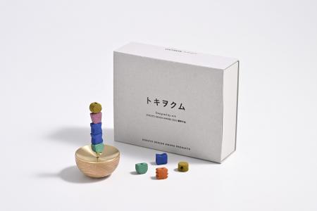 時を形と香りでデザインするお香時計「トキヲクム」を