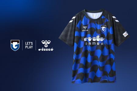 ヒュンメルがガンバ大阪と手話シャツの寄付で聴覚障が