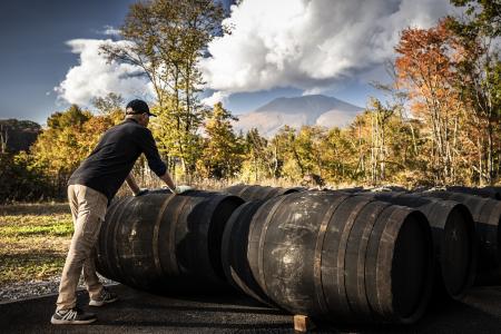 UNTOLD JAPANとdekantāがパートナーシップを発表ラグ