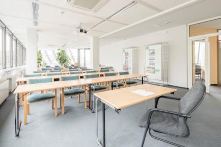 岡山県早島町の町立早島中学校の給食で食中毒が発生