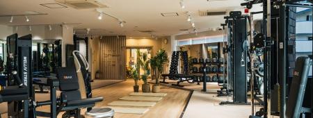 24時間ジム市場の二極化に新提案。“心地よい本格ジム”