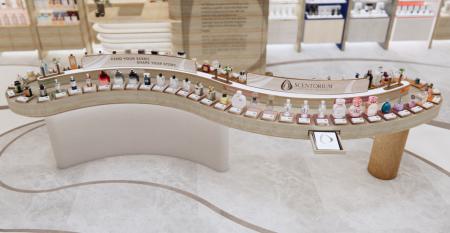 珠玉のフレグランスとの出会い！「SCENTORIUM（セント