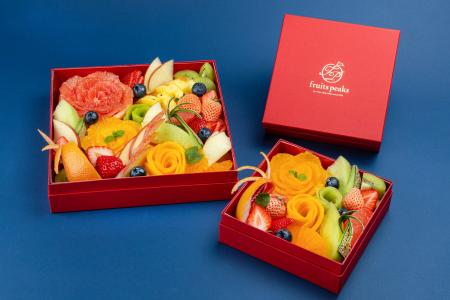まるでフラワーボックスな旬果の一箱　テイクアウト需