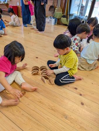 「年輪ドミノ」でつなぐ、CSR活動　＜寄贈プロジェク